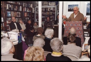 Jason Epstein Apr 2001