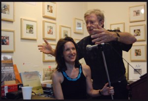 Katrina vanden Heuvel laughing & Stephen Cohen Aug 2009